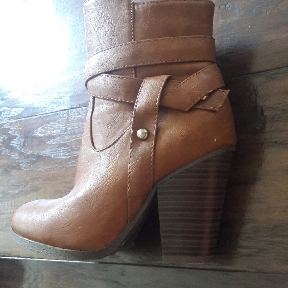 Booties - Picture 5 of 5